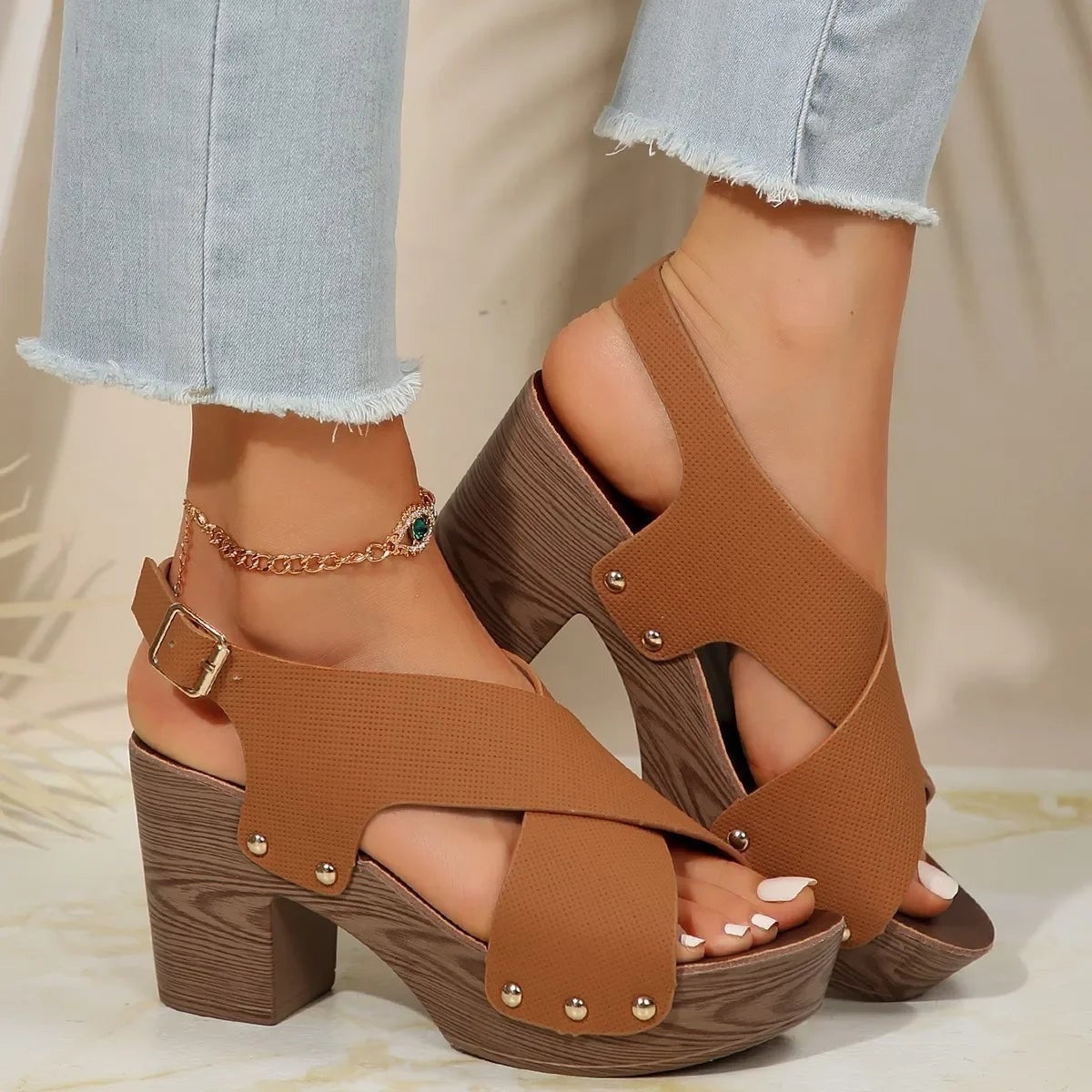 Eden chunky platform sandals - Brown