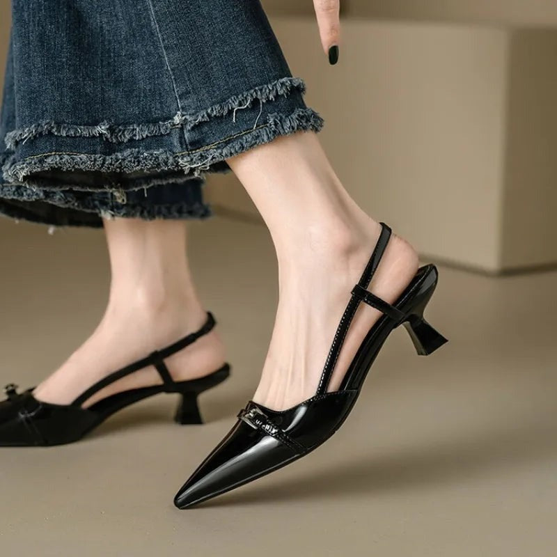 Perla pointed slingback heels - Black