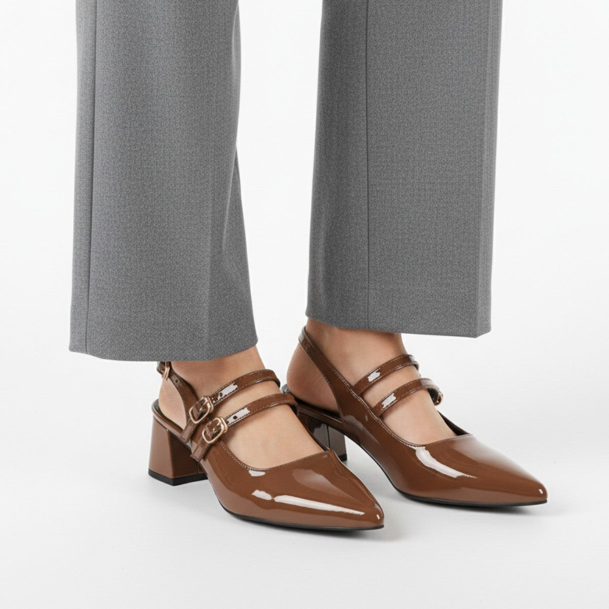 Tess pointed slingback heels - Brown detail